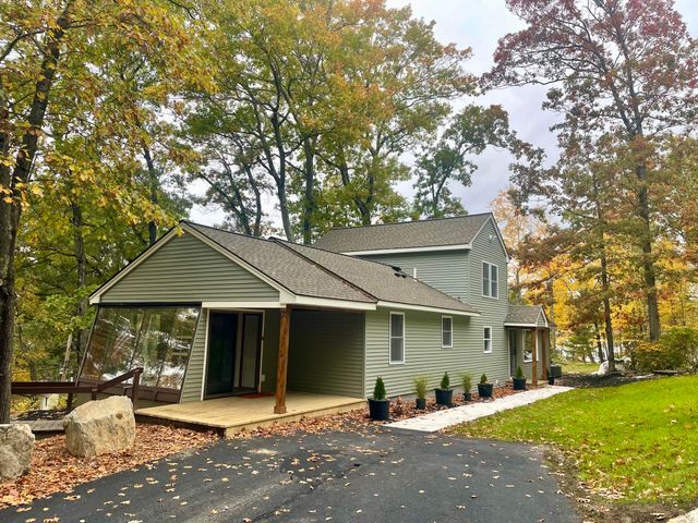 39 Sewall St, Boylston, MA 01505