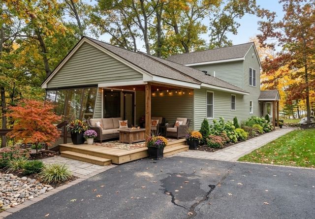 39 Sewall St, Boylston, MA 01505