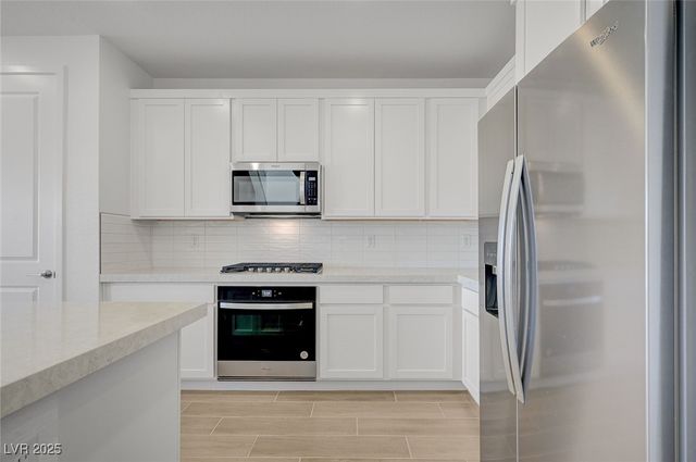 8532 West Agate Avenue, Las Vegas, NV 89113