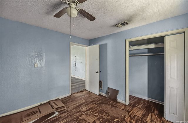 6297 S Fm 3465, Adkins, TX 78101