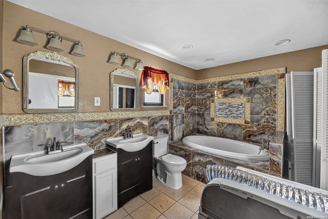 6297 S Fm 3465, Adkins, TX 78101