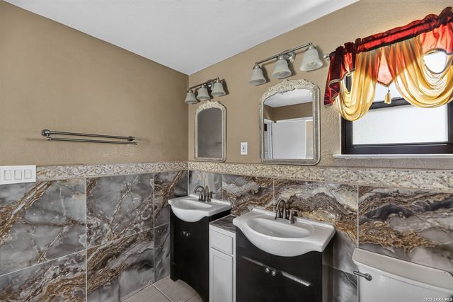 6297 S Fm 3465, Adkins, TX 78101