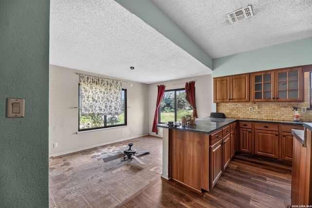 6297 S Fm 3465, Adkins, TX 78101