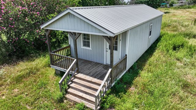 6297 S Fm 3465, Adkins, TX 78101