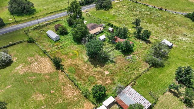 6297 S Fm 3465, Adkins, TX 78101