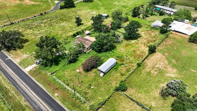 6297 S Fm 3465, Adkins, TX 78101