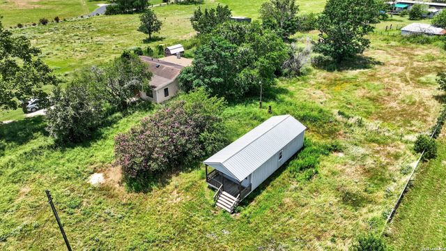 6297 S Fm 3465, Adkins, TX 78101