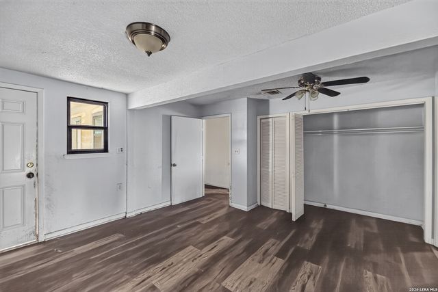 6297 S Fm 3465, Adkins, TX 78101