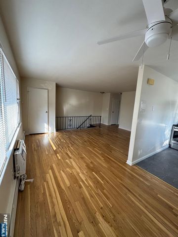 60 Columbia Avenue 48, Dumont, NJ 07628