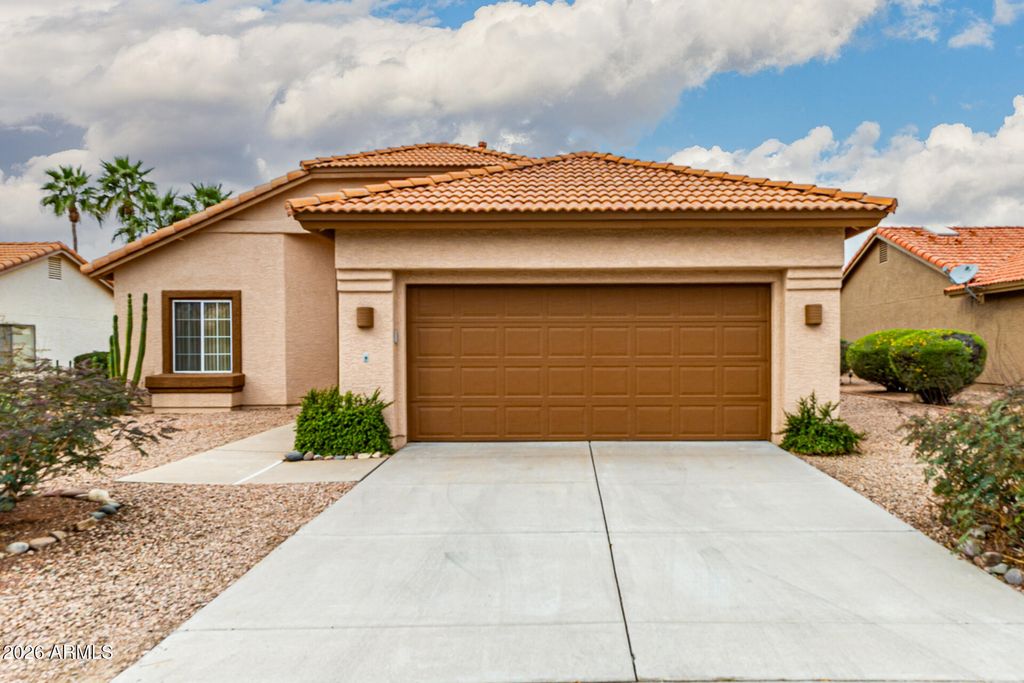 24734 S STONEY PATH Drive, Sun Lakes, AZ 85248