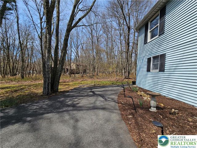 86 Cardinal Lane, Penn Forest Twp, PA 18229