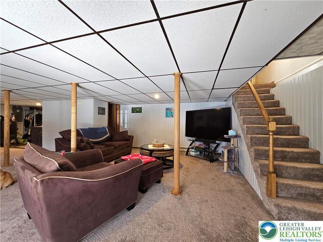 86 Cardinal Lane, Penn Forest Twp, PA 18229