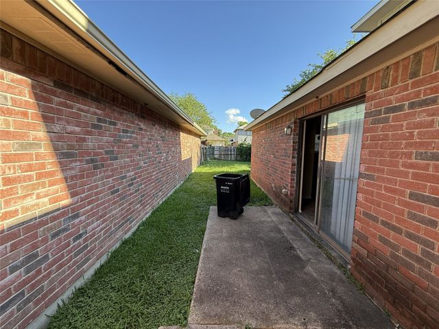 2024 Norcross Drive, Mesquite, TX 75149