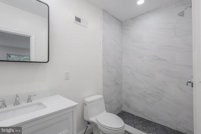 613 MARKET ST, Gloucester City, NJ 08030