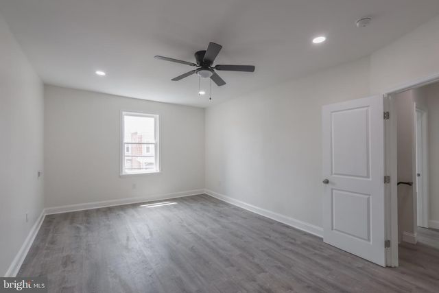 613 MARKET ST, Gloucester City, NJ 08030