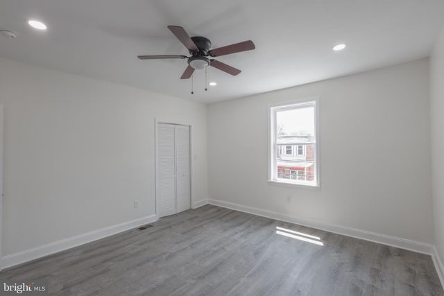 613 MARKET ST, Gloucester City, NJ 08030
