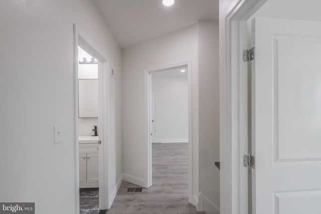 613 MARKET ST, Gloucester City, NJ 08030