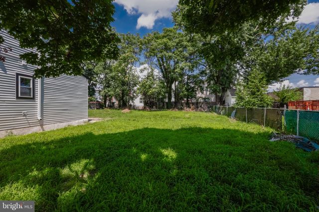 613 MARKET ST, Gloucester City, NJ 08030