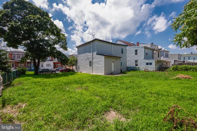 613 MARKET ST, Gloucester City, NJ 08030