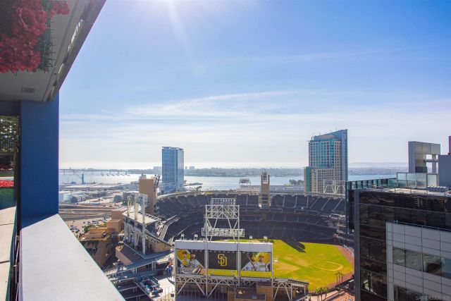 321 10Th Ave 2204, San Diego, CA 92101