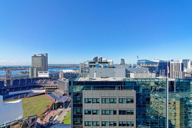 321 10Th Ave 2204, San Diego, CA 92101