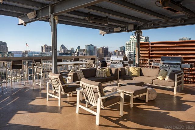 321 10Th Ave 2204, San Diego, CA 92101