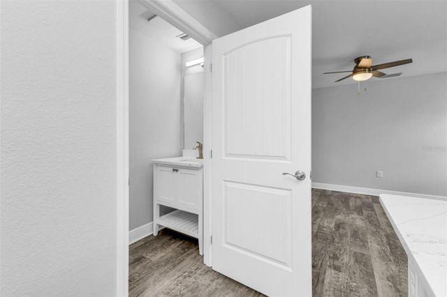 301 E VIRGINIA AVENUE, Punta Gorda, FL 33950