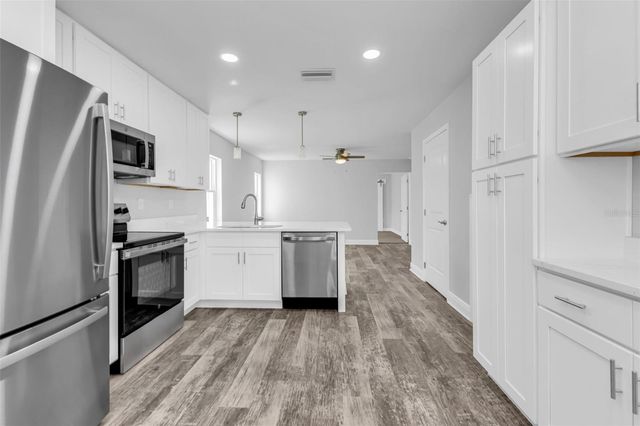 301 E VIRGINIA AVENUE, Punta Gorda, FL 33950