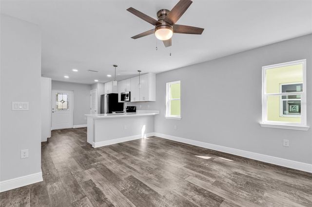 301 E VIRGINIA AVENUE, Punta Gorda, FL 33950