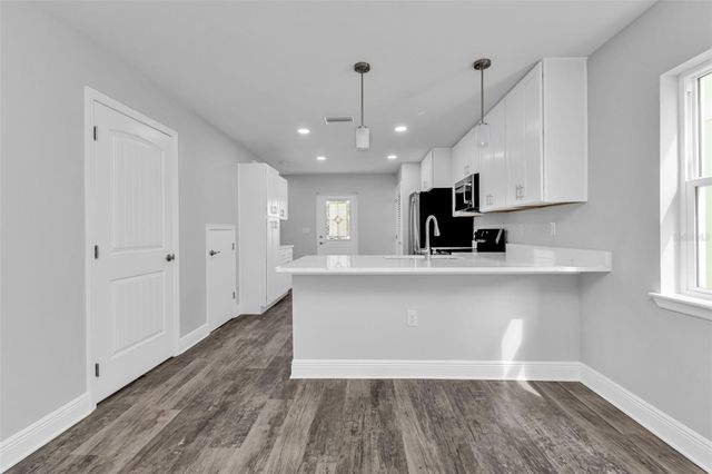 301 E VIRGINIA AVENUE, Punta Gorda, FL 33950