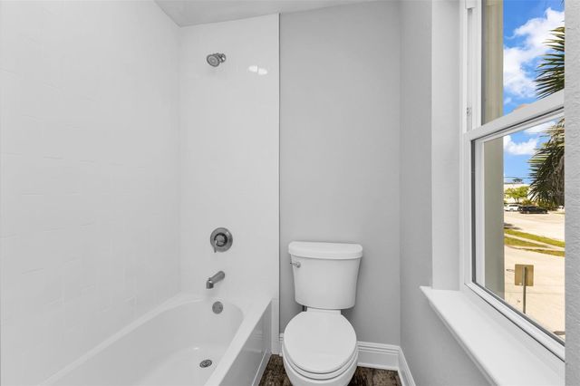 301 E VIRGINIA AVENUE, Punta Gorda, FL 33950