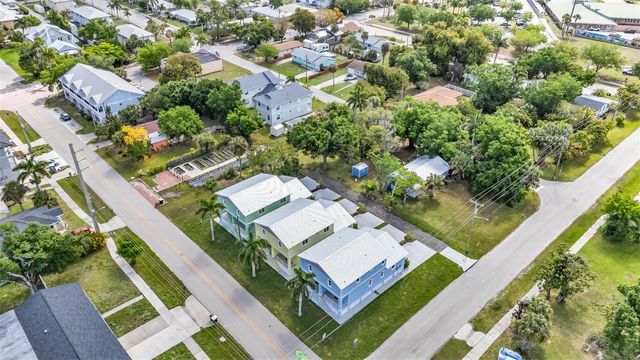 301 E VIRGINIA AVENUE, Punta Gorda, FL 33950