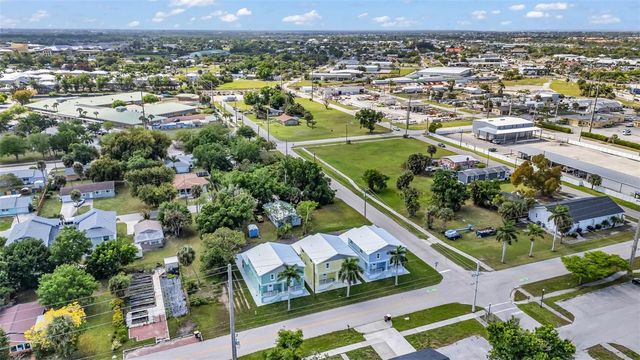 301 E VIRGINIA AVENUE, Punta Gorda, FL 33950