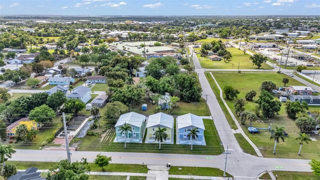 301 E VIRGINIA AVENUE, Punta Gorda, FL 33950