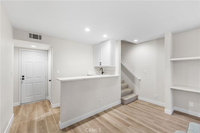 43441 30th St W 3, Lancaster, CA 93536