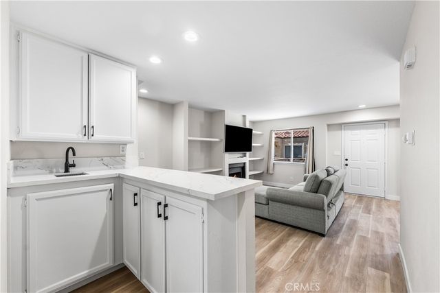 43441 30th St W 3, Lancaster, CA 93536