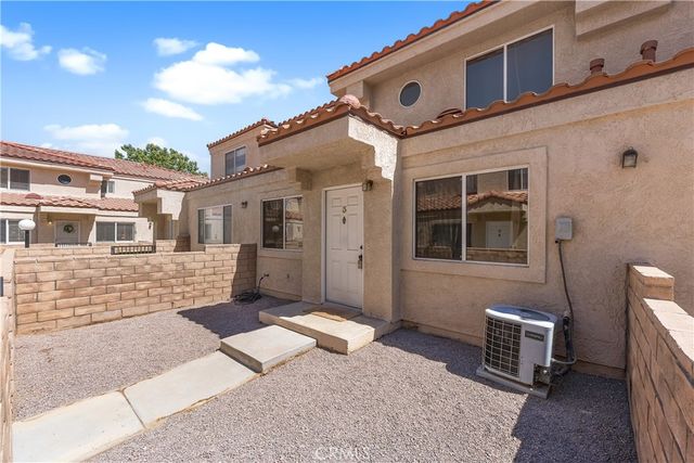 43441 30th St W 3, Lancaster, CA 93536