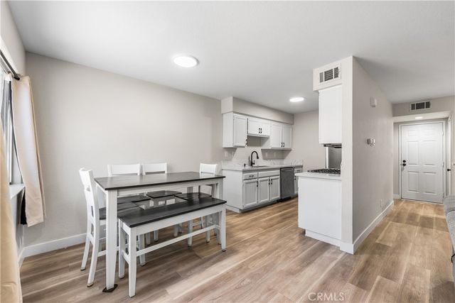 43441 30th St W 3, Lancaster, CA 93536