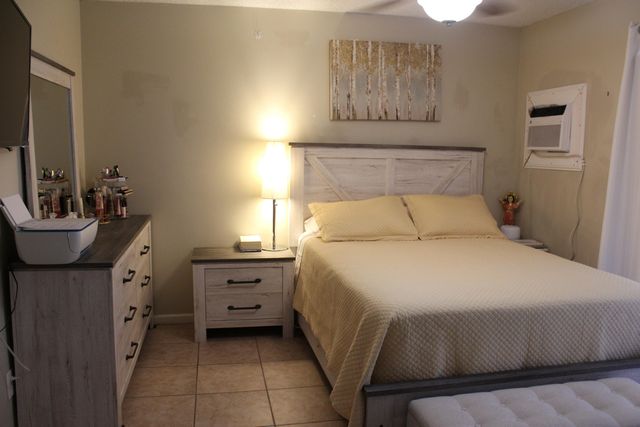 333 Northampton Q, West Palm Beach, FL 33417