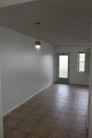 333 Northampton Q, West Palm Beach, FL 33417