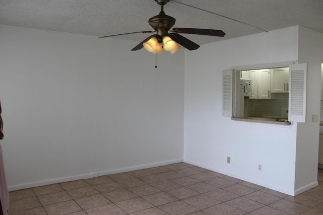 333 Northampton Q, West Palm Beach, FL 33417