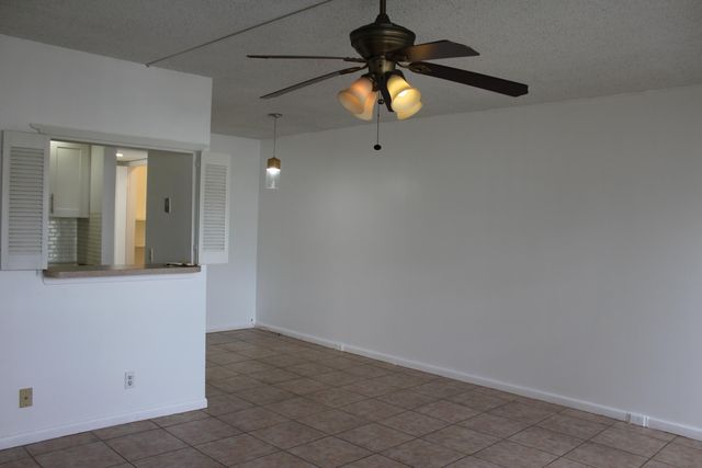 333 Northampton Q, West Palm Beach, FL 33417