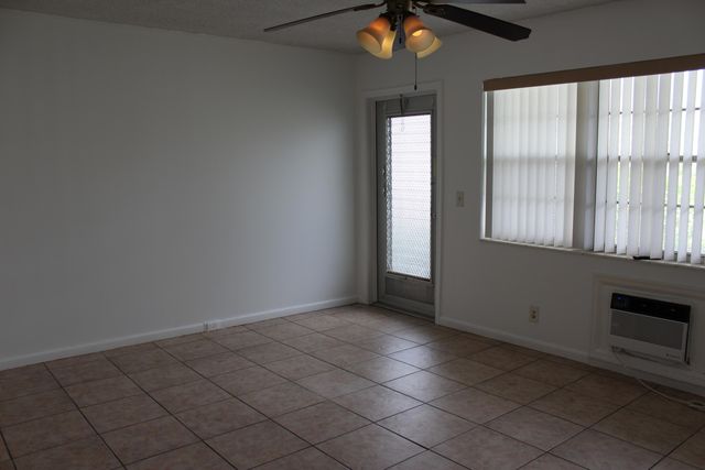 333 Northampton Q, West Palm Beach, FL 33417