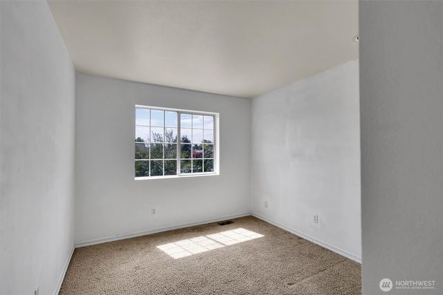 3909 212th Street Ct E, Spanaway, WA 98387