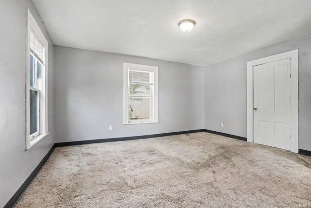 922 E Grove Street, Mishawaka, IN 46545