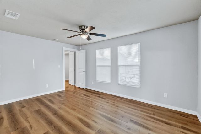 717 Bonham Street, Grand Prairie, TX 75050