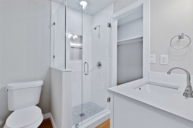 717 Bonham Street, Grand Prairie, TX 75050