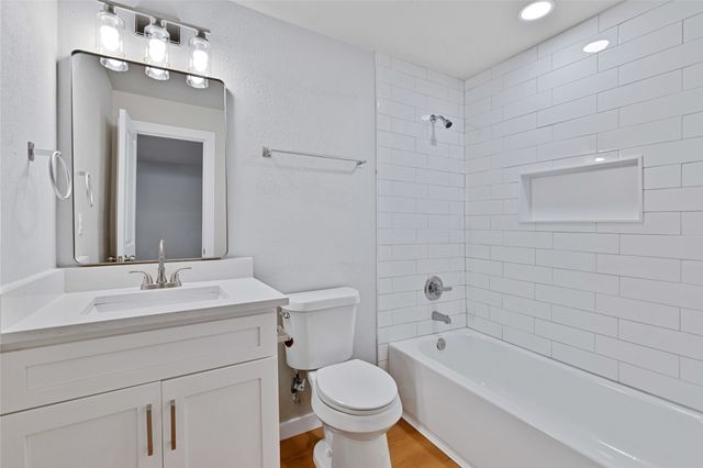 717 Bonham Street, Grand Prairie, TX 75050