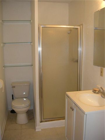 1607 PALMA PLZ B, Austin, TX 78703