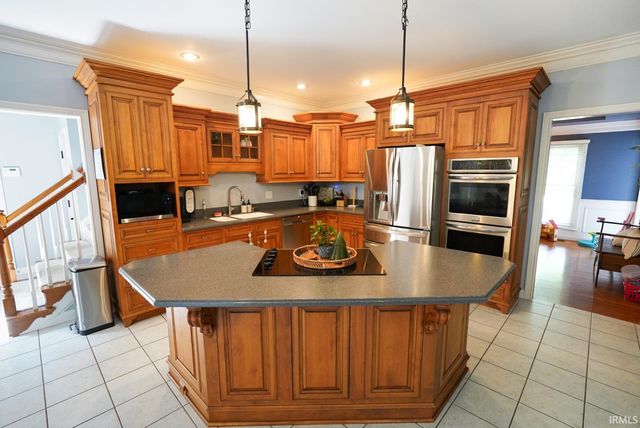 4266 Windhill Lane, Newburgh, IN 47630